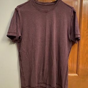 Lululemon Men’s tshirt